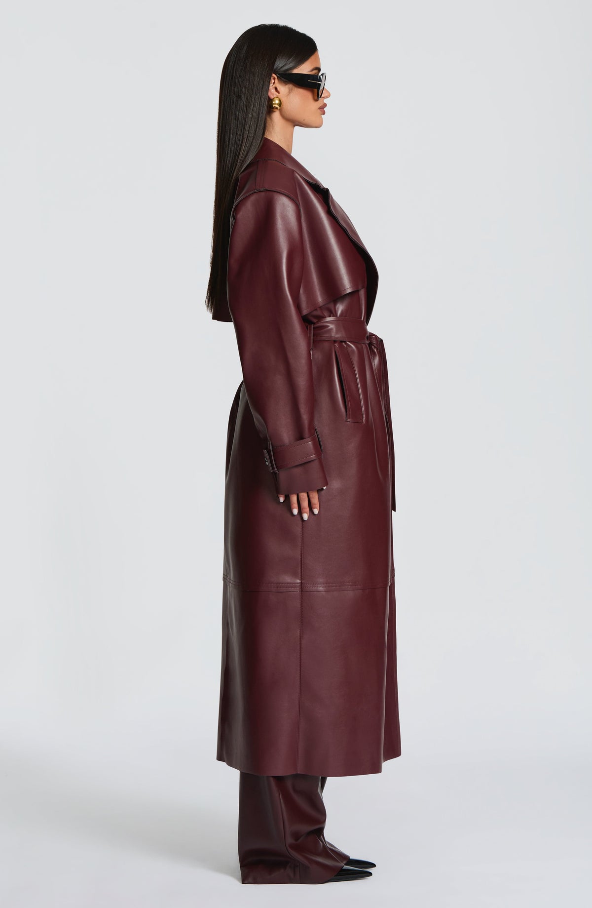 Gabardina Larga Efecto Piel Bridget – Ciruela