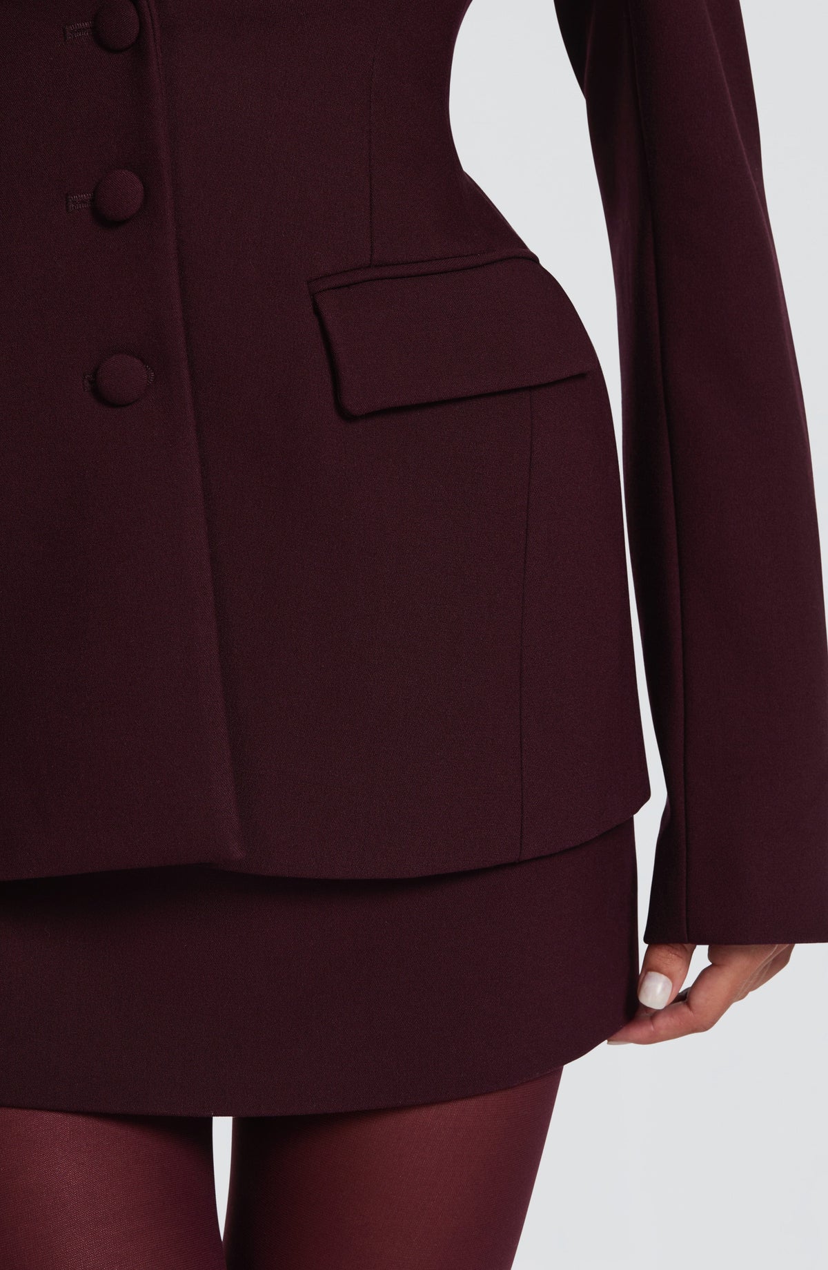 Blazer Entallado Rowena – Ciruela