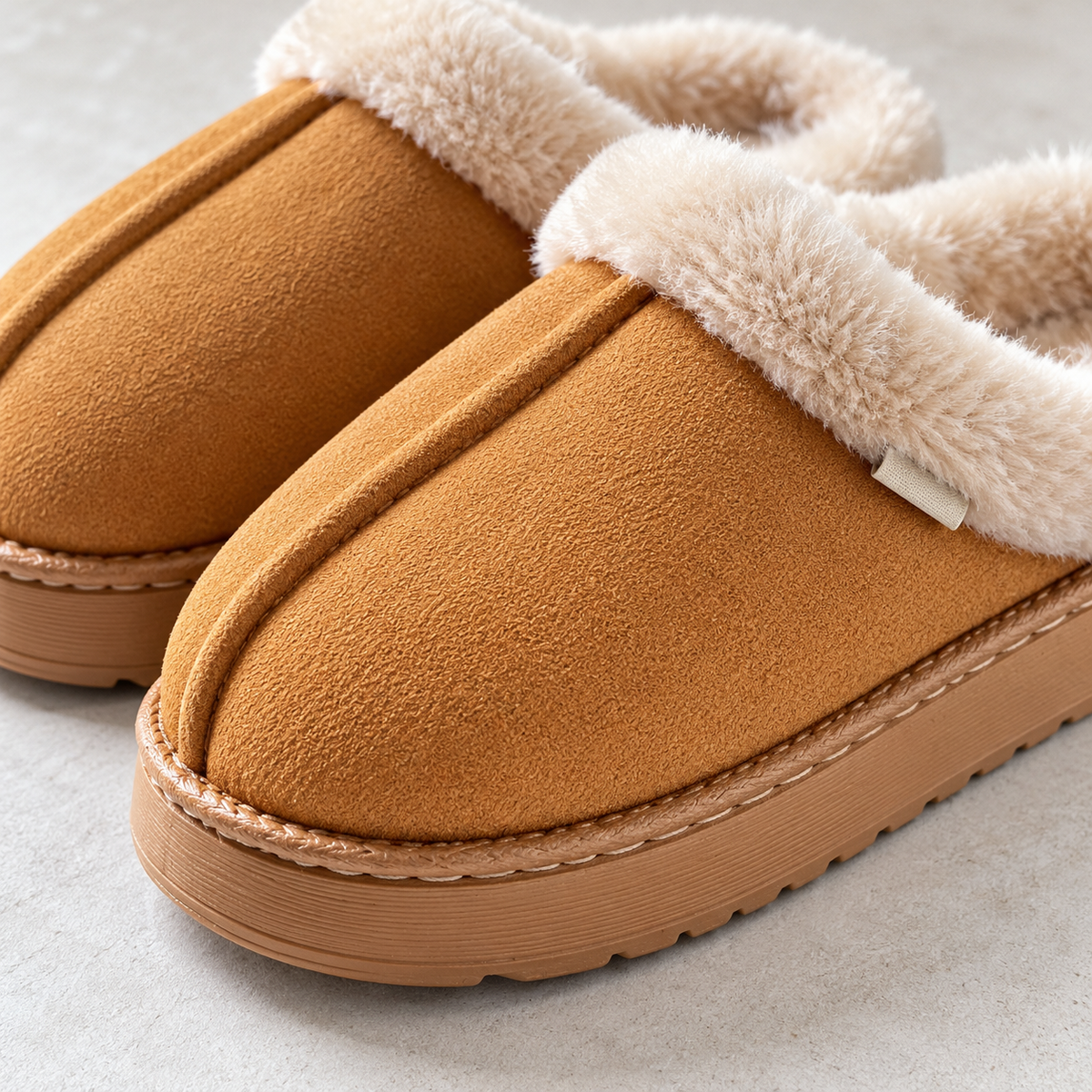 Zapatillas de Casa Mullidas – Camel — vista 03