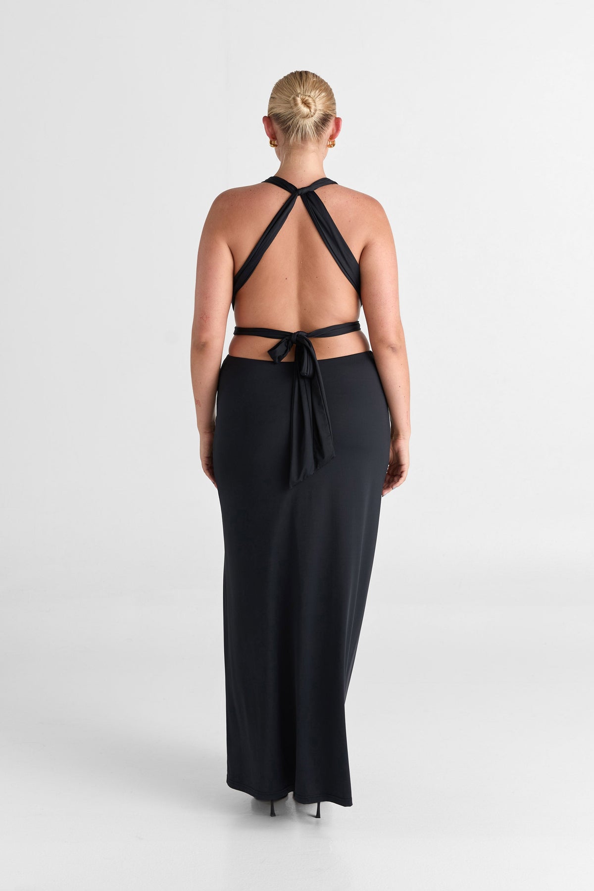 Vestido Mira Maxi – Negro Elegante