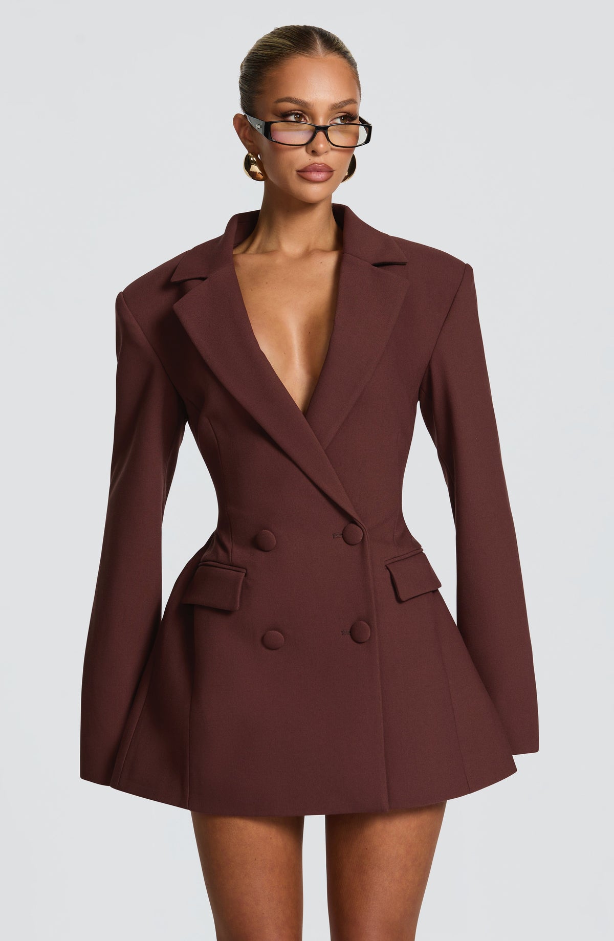 Vestido Blazer Cruzado Elvira – Marrón Ciruela