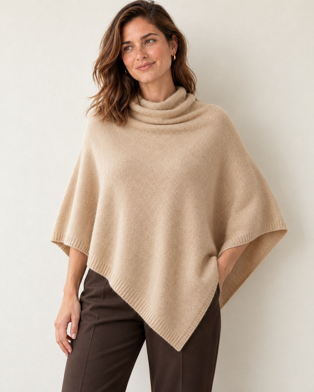 Poncho Jersey de Cuello Alto · 1