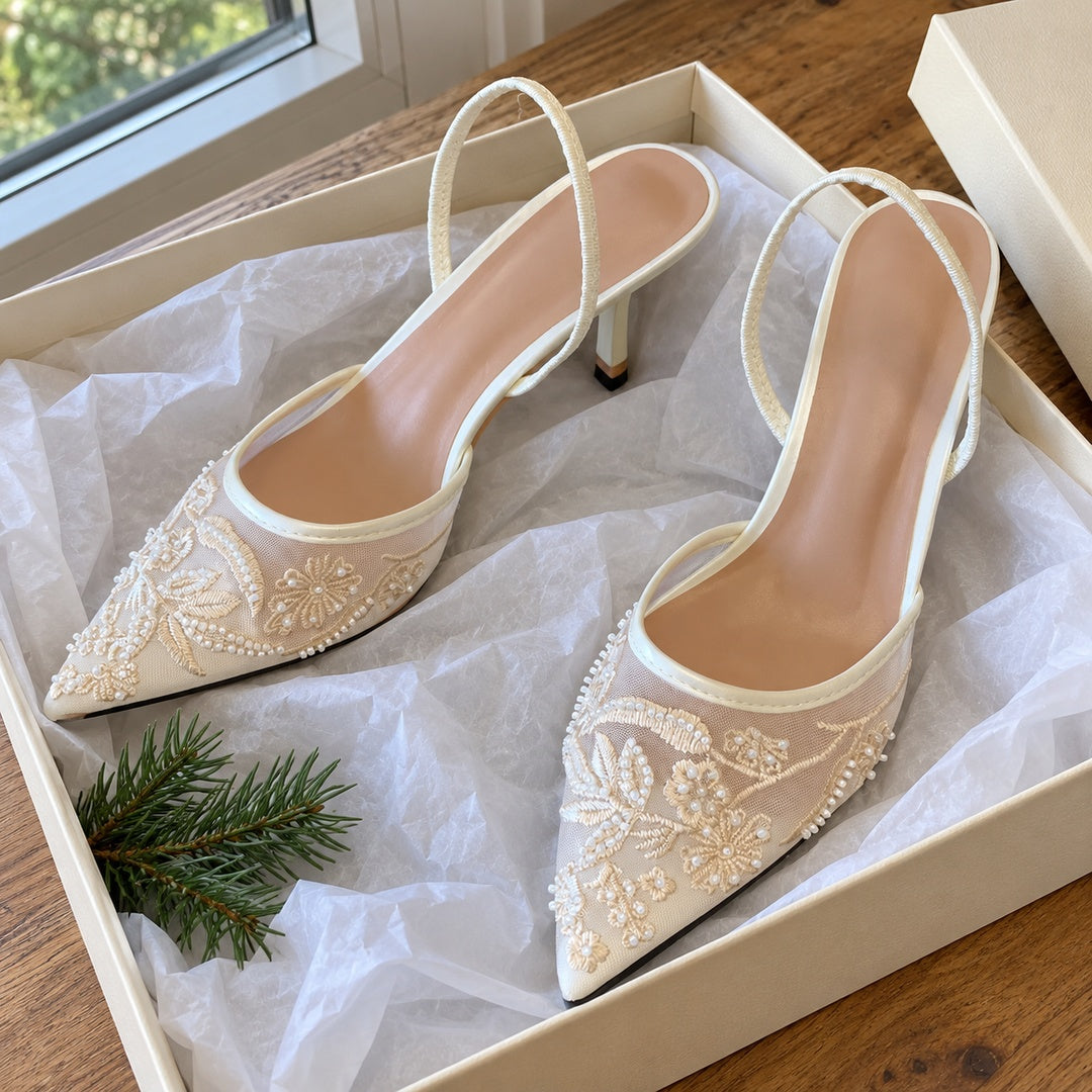 Zapatos de Tacón Destalonados de Encaje – Blanco · 4